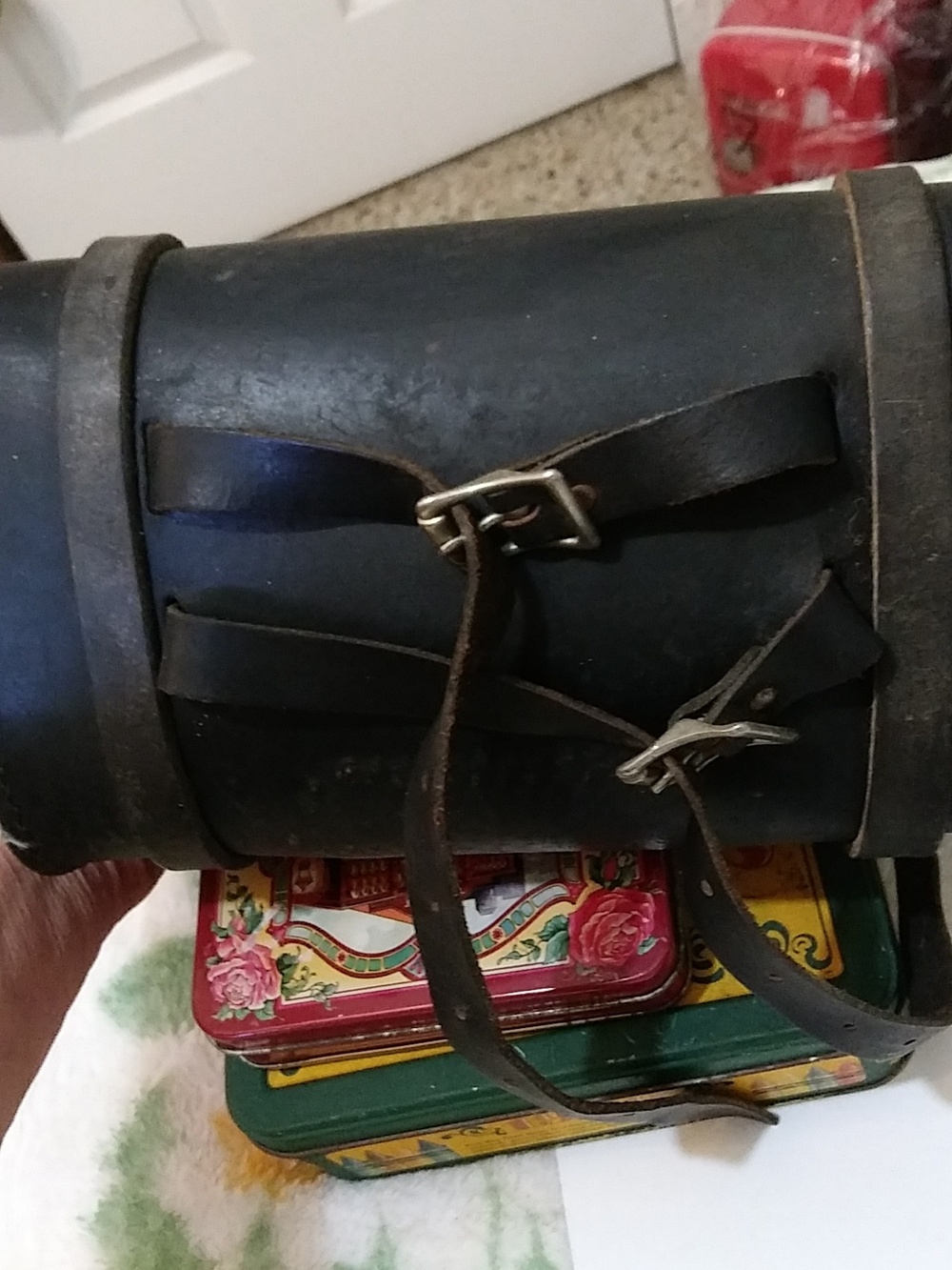 Biker Pouch - Picture 5 of 8
